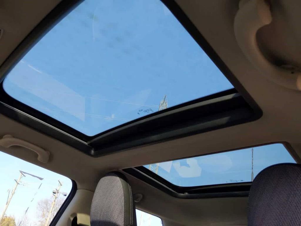 new 2025 MINI Hardtop car, priced at $36,230