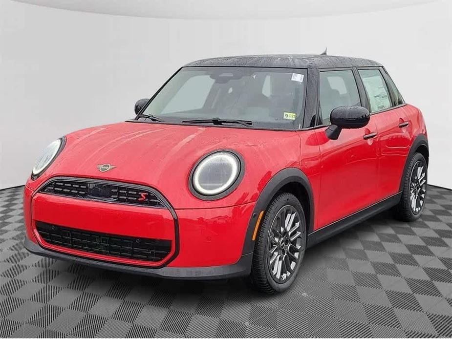 new 2025 MINI Hardtop car, priced at $36,645