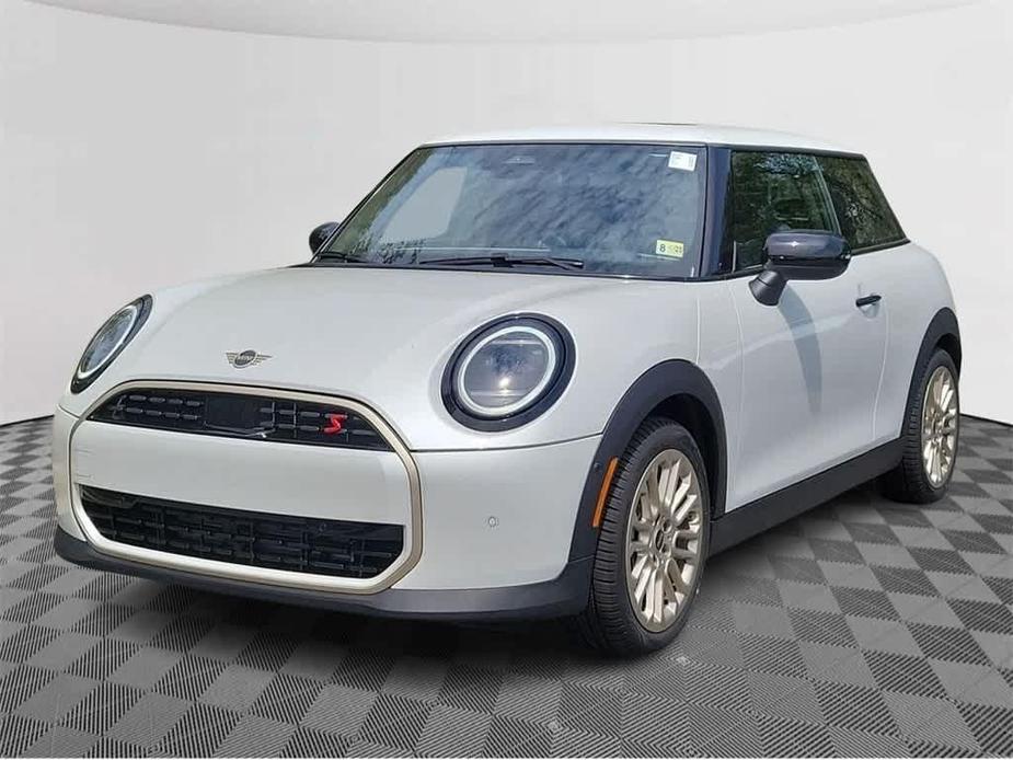 new 2025 MINI Hardtop car, priced at $35,595