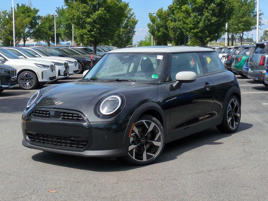 new 2025 MINI Hardtop car, priced at $33,425