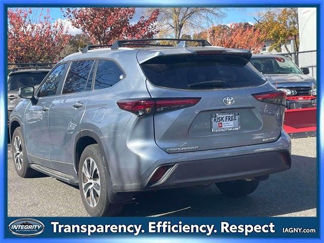 used 2023 Toyota Highlander car, priced at $37,790