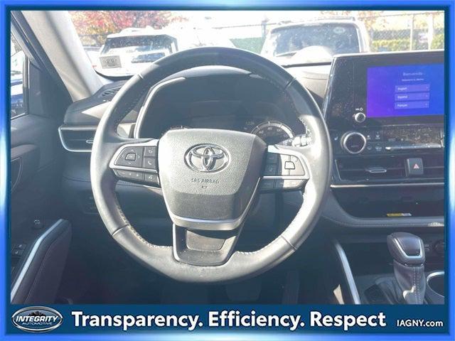 used 2023 Toyota Highlander car, priced at $37,790