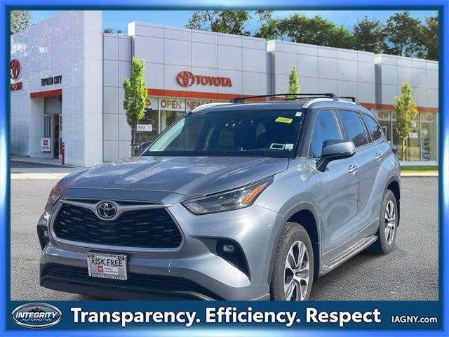 used 2023 Toyota Highlander car, priced at $37,790