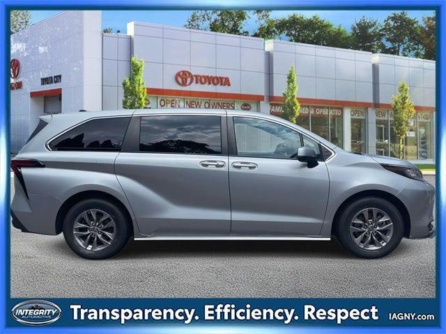 used 2022 Toyota Sienna car, priced at $34,990