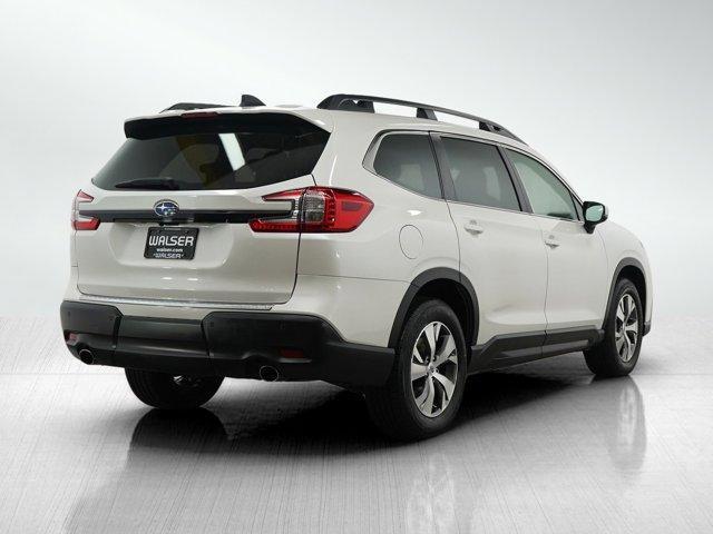 used 2024 Subaru Ascent car, priced at $30,999