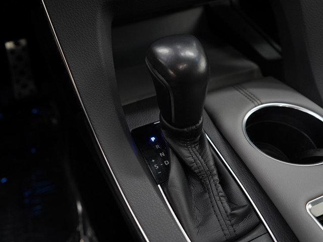 used 2020 Toyota Avalon Hybrid car, priced at $29,399