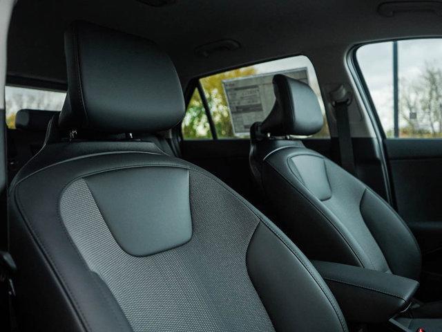 new 2025 Kia Niro EV car, priced at $29,716