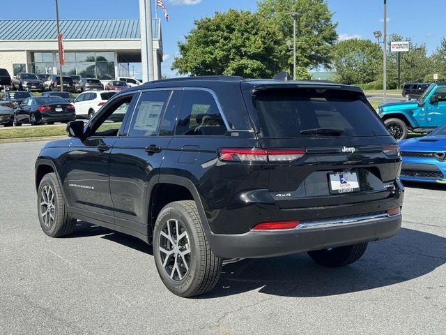 new 2024 Jeep Grand Cherokee car, priced at $40,000