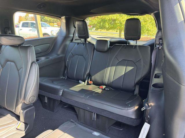 new 2026 Chrysler Pacifica car, priced at $37,000