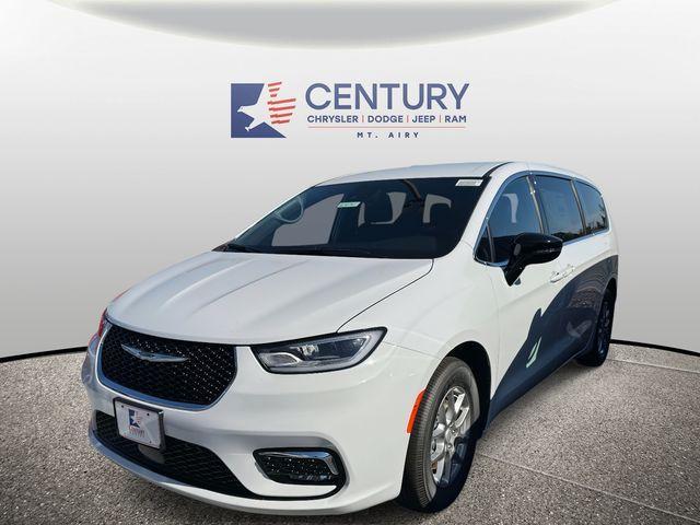 new 2026 Chrysler Pacifica car, priced at $37,000