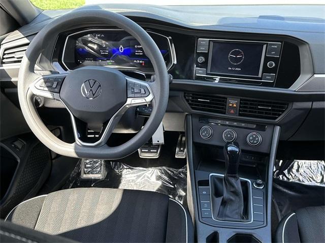 used 2023 Volkswagen Jetta car, priced at $21,212