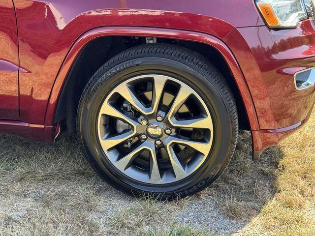 used 2018 Jeep Grand Cherokee car, priced at $25,533