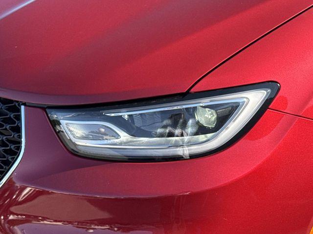 new 2026 Chrysler Pacifica car, priced at $35,000