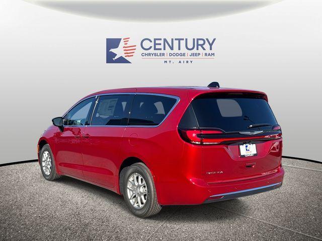 new 2026 Chrysler Pacifica car, priced at $35,000