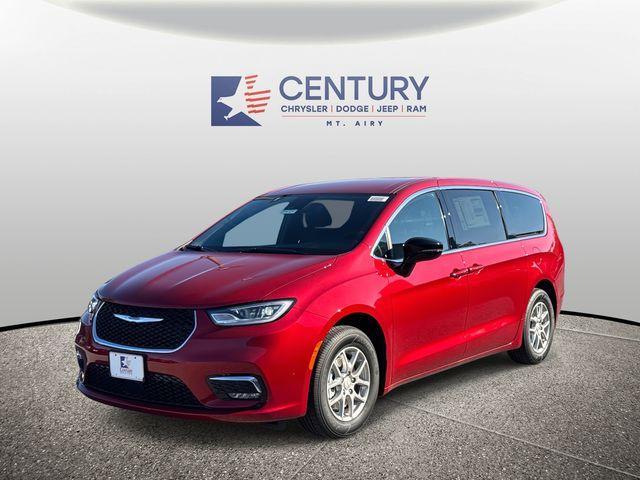 new 2026 Chrysler Pacifica car, priced at $35,000