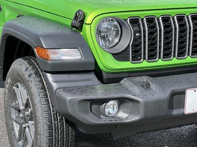 new 2025 Jeep Wrangler car, priced at $37,500