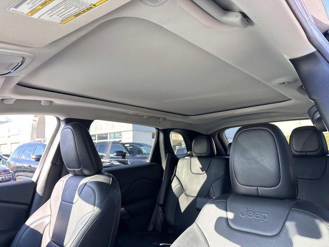 used 2021 Jeep Cherokee car, priced at $16,644