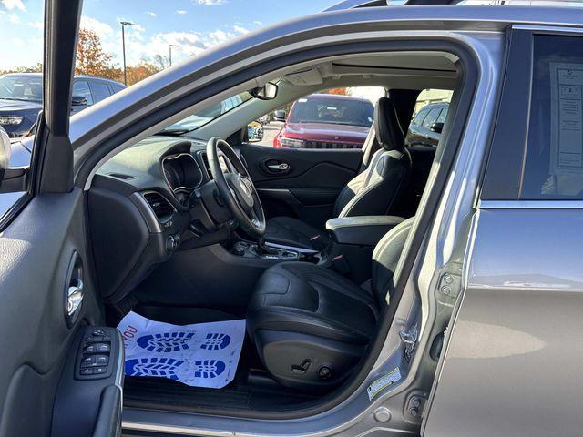 used 2021 Jeep Cherokee car, priced at $16,644