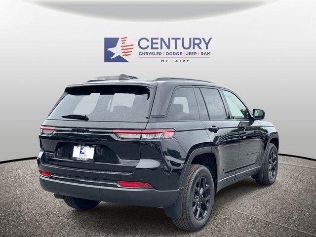 new 2025 Jeep Grand Cherokee car, priced at $35,000
