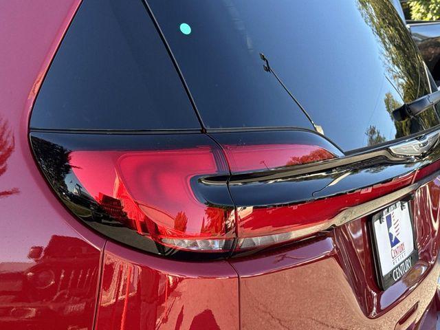 new 2026 Chrysler Pacifica car, priced at $40,000