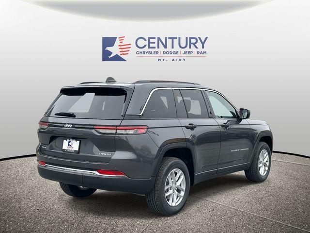 new 2025 Jeep Grand Cherokee car, priced at $35,500