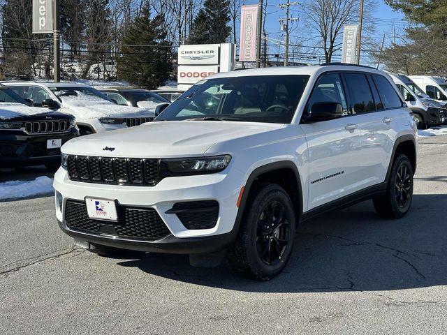 new 2025 Jeep Grand Cherokee car, priced at $43,435