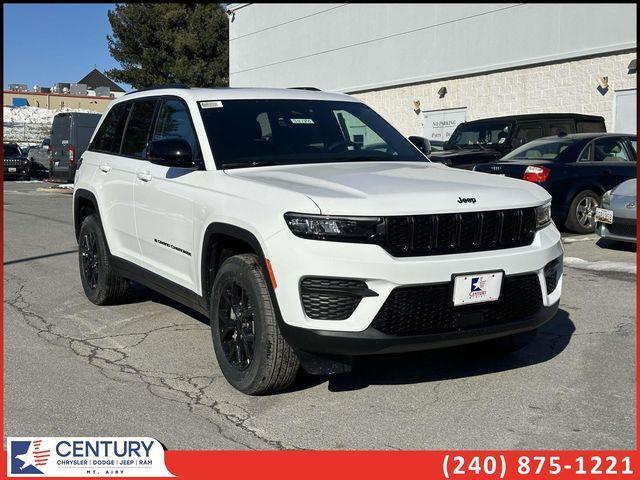 new 2025 Jeep Grand Cherokee car, priced at $43,435