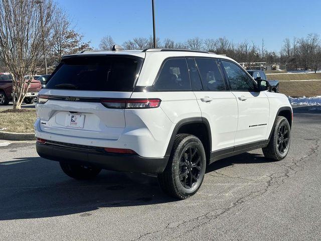 new 2025 Jeep Grand Cherokee car, priced at $43,435