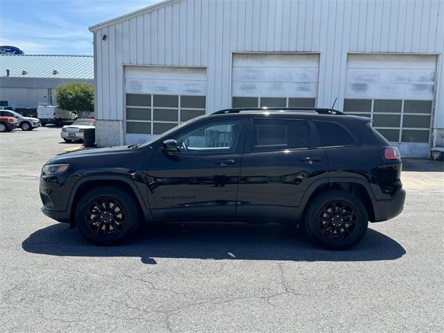 used 2023 Jeep Cherokee car, priced at $29,811