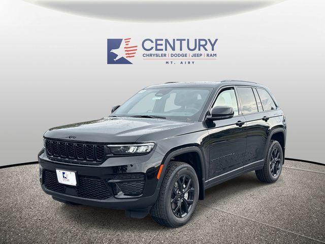 new 2025 Jeep Grand Cherokee car, priced at $38,000