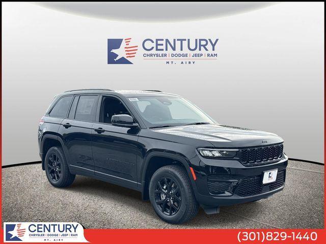 new 2025 Jeep Grand Cherokee car, priced at $38,000