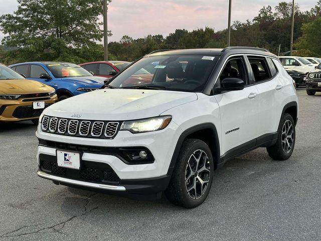 new 2025 Jeep Compass car, priced at $32,000