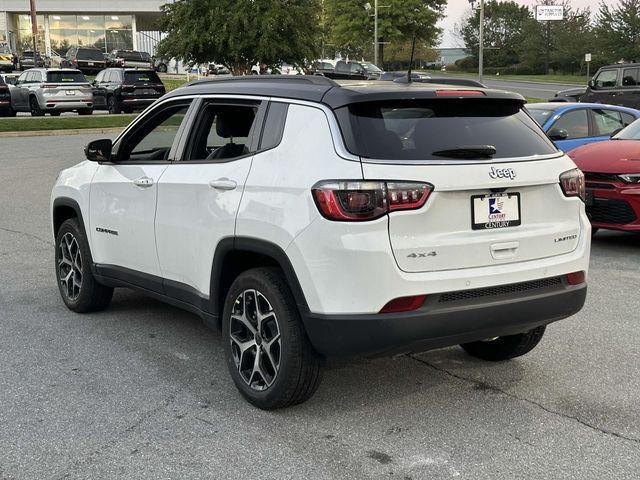 new 2025 Jeep Compass car, priced at $32,000