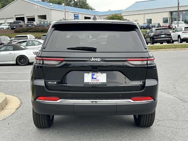 new 2024 Jeep Grand Cherokee car, priced at $35,500