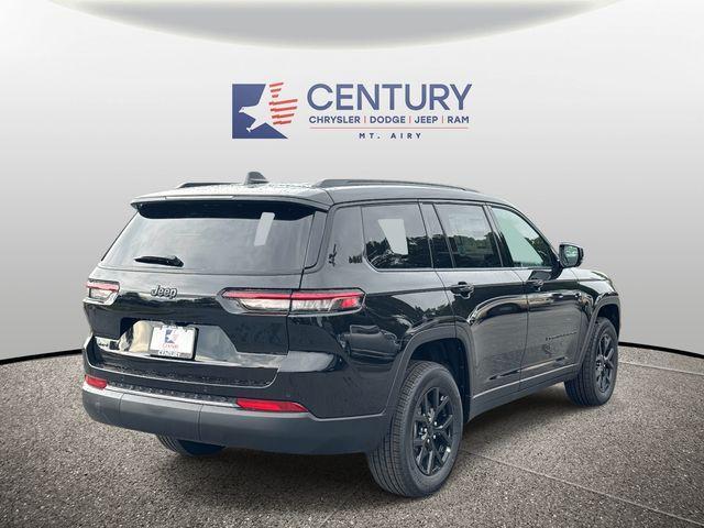 new 2025 Jeep Grand Cherokee L car, priced at $40,000