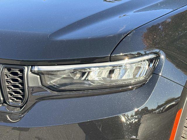 new 2025 Jeep Grand Cherokee car, priced at $38,250