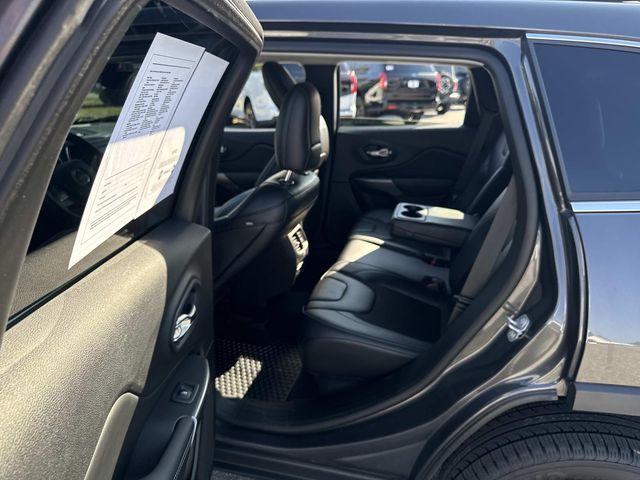 used 2019 Jeep Cherokee car, priced at $18,984