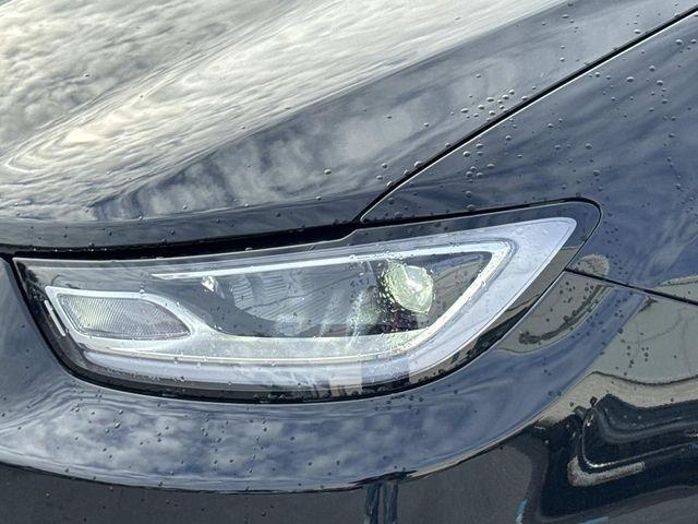 new 2026 Chrysler Pacifica car, priced at $35,000