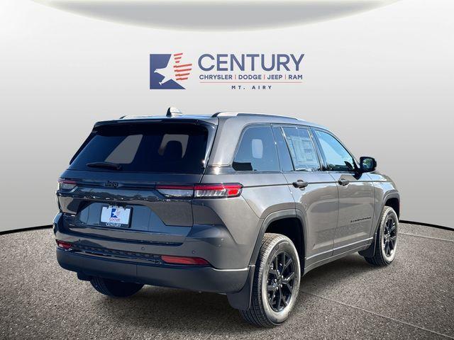 new 2025 Jeep Grand Cherokee car, priced at $43,500