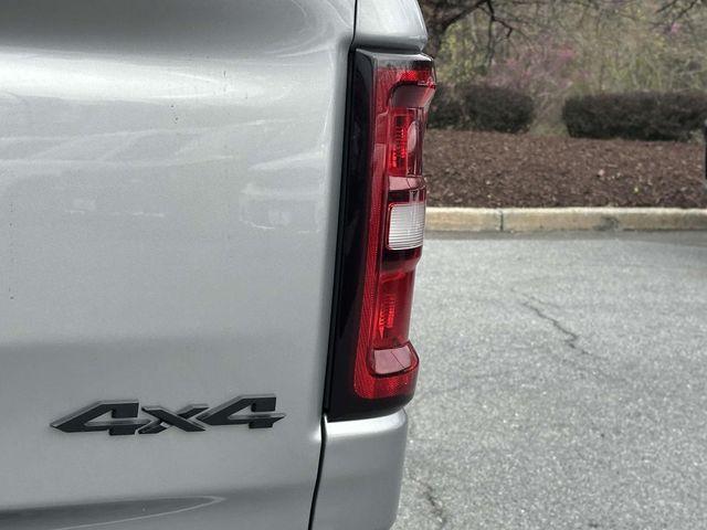 new 2025 Ram 1500 car, priced at $43,501