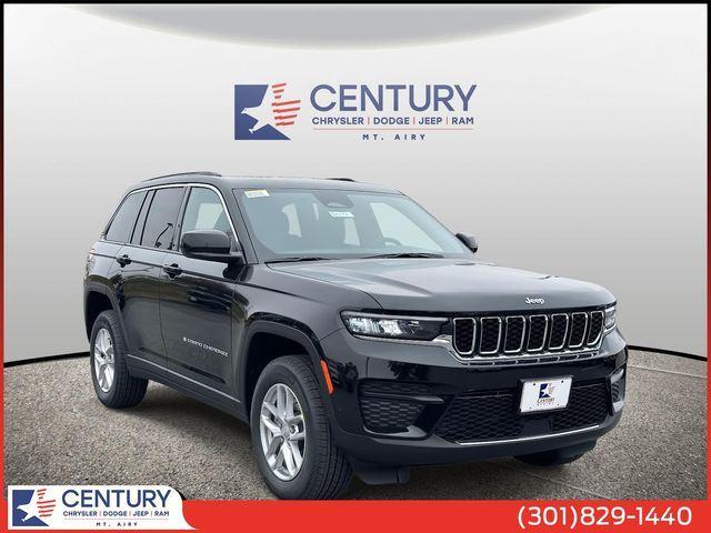 new 2025 Jeep Grand Cherokee car, priced at $33,950