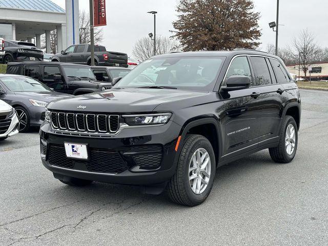 new 2025 Jeep Grand Cherokee car, priced at $39,675