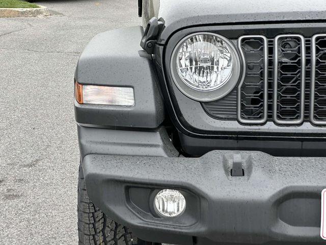 new 2025 Jeep Wrangler car, priced at $43,500