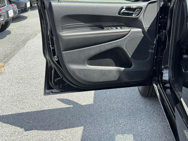 new 2025 Dodge Durango car, priced at $40,992