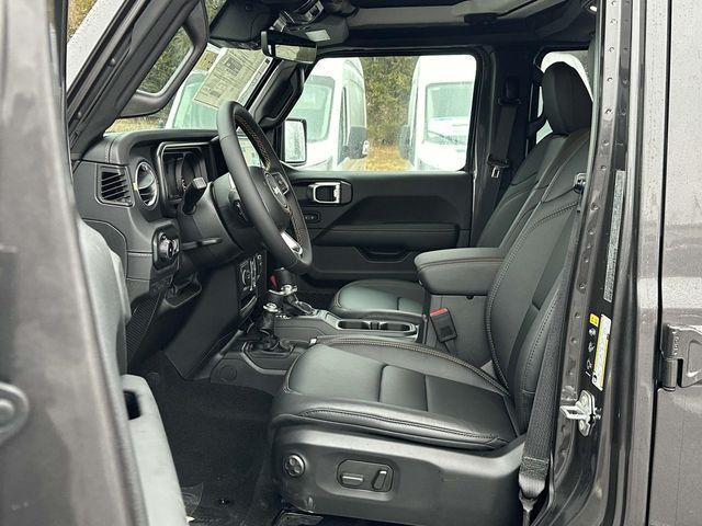 new 2025 Jeep Wrangler car, priced at $51,500