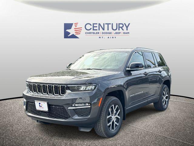 new 2025 Jeep Grand Cherokee car, priced at $46,185