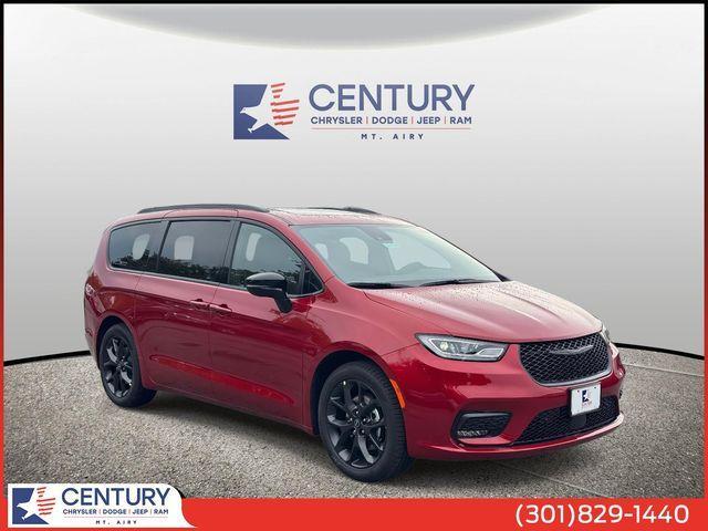 new 2026 Chrysler Pacifica car, priced at $48,900
