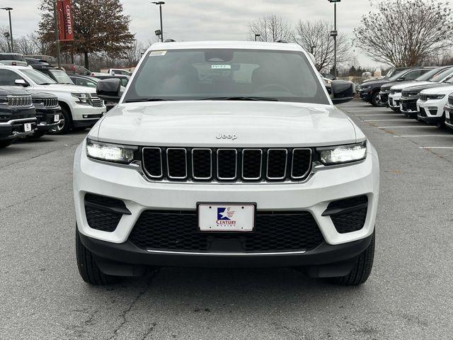 new 2025 Jeep Grand Cherokee car, priced at $39,000