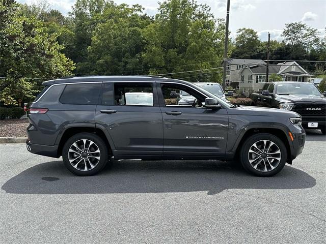 new 2024 Jeep Grand Cherokee L car, priced at $54,000