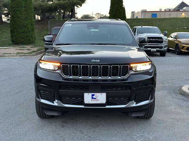 new 2024 Jeep Grand Cherokee L car, priced at $37,000